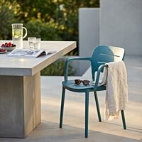 Sedia da giardino GISELLE con braccioli – petrolio blu