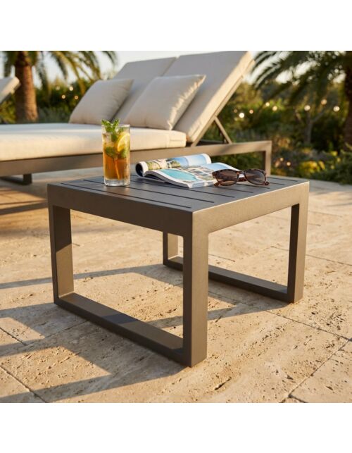 TAVOLINO CUBA 45 X 45