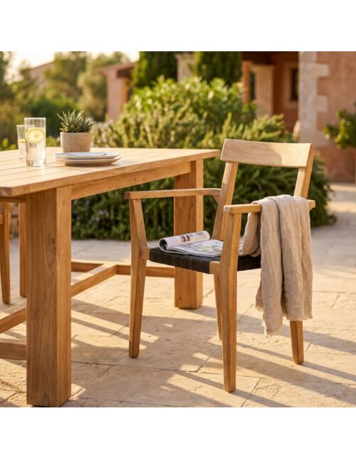 Sedia da giardino in legno DELHI con braccioli - impilabile