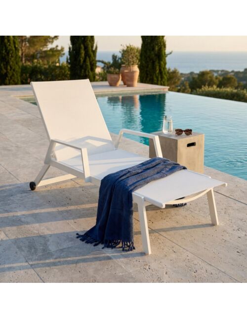 Lettino da giardino BARINAS – bianco