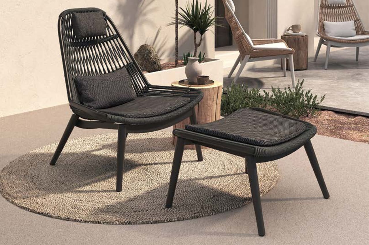 Poltroncina da giardino Como con poggiapiedi